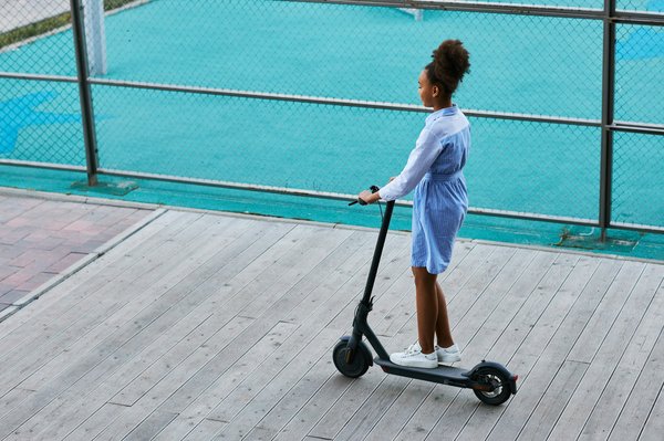 Découvrez la trottinette électrique nami : performance et style